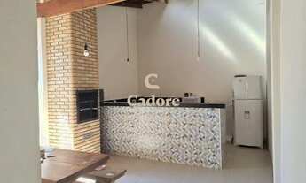 Imagem: Casa completa no Laranjeiras com suíte