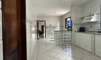 Imagem 3: Oportunidade - Casa Sobrado - Jardim das Indústrias - 4 Dormitórios - 250m²