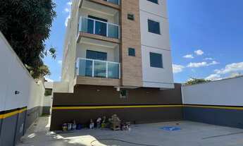 Imagem 2: Cobertura com 3 Quartos, suíte, 2 banheiros à Venda, 100 m² por R$ 390.000