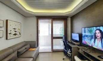 Imagem 2: Vende-se apartamento com 2 quartos (1 suíte), 61 m² e 1 vaga Petrópolis