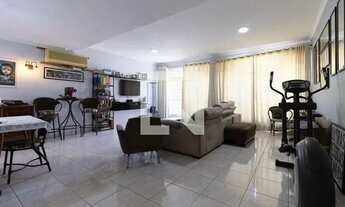 Imagem: Casa à Venda - Aclimação, 5 Quartos