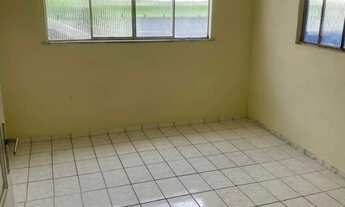 Imagem 6: Casa 3 quartos,sala cozinha,2 banheiros,um no terraço,casa de servidão,vila coringa