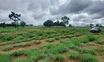 Imagem 6: Lote Barato ao Lado da GO-040