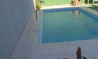 Imagem 2: Sobrado para venda possui 120 metros quadrados com 2 quartos em Itacolomi - Balneário Piça