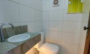 Imagem 7: Casa de condomínio para venda tem 412 metros quadrados com 5 quartos