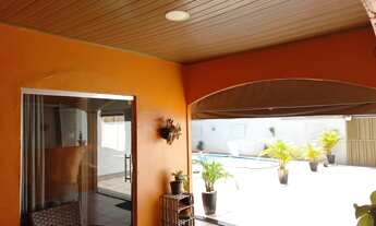 Imagem 4: Casa para venda possui 95 metros quadrados com 3 quartos em Centro - Cunha - SP