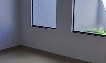 Imagem 4: Linda casa 2Q/suíte pé direito alto/ meio lote