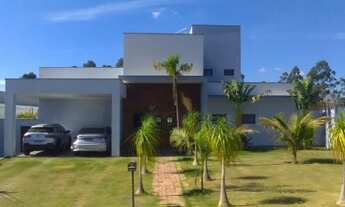 Imagem 2: Casa de condomínio para venda com 499 metros quadrados com 4 quartos