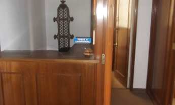 Imagem: Andar comercial com 2 salas pequenas e 1