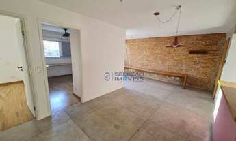 Imagem 3: Apartamento REFORMADO com 2 dormitórios à venda, 67 m² por R$ 700.000 - Vila Madalena - Sã