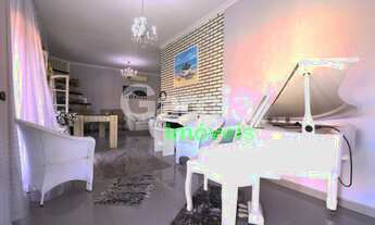 Imagem 5: Casa térrea com edícula assobradada e piscina