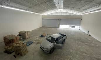 Imagem 2: Galpão/Depósito/Armazém para aluguel tem 700 metros quadrados com 2 quartos