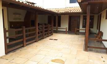 Imagem 2: QNA 13 Excelente Sobrado 4Qts, Churrasqueira, Sauna, CFTV, entre Pistão Norte e Av. das P