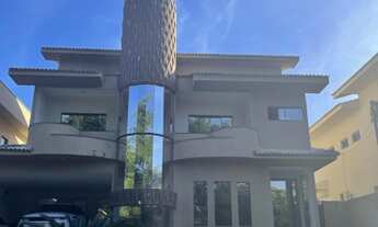 Imagem 2: Oportunidade - Sobrado frente ao lago - Condomínio Jardins Madri