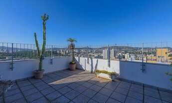 Imagem 2: Cobertura com Vista DEFINITIVA, Aceita proposta e Dação, na Barão de Amazonas, Petrópolis