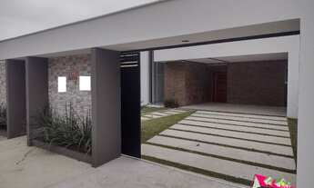 Imagem 6: Casa Espetacular a Venda, 3 Quartos, Piscina e Churrasqueira em Itaipuaçú!