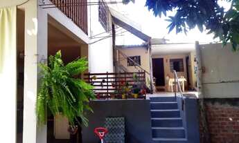 Imagem 6: SOBRADO COM EDÍCULA NO FUNDO