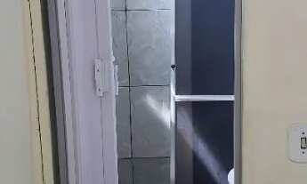 Imagem 2: Ótimo Apartamento de 2 Quartos Bem Localizado Já Incluso Taxas de Água e Luz