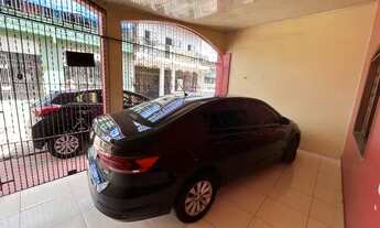 Imagem 2: Vendo belíssima casa com piscina no conjunto Sabiá