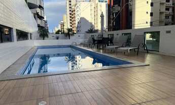 Imagem 4: Apartamento para aluguel possui 62 metros quadrados com 2 quartos em Ponta Verde - Maceió