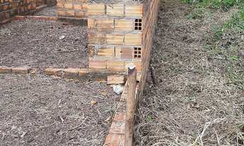 Imagem 2: Vendo uma construção em Santa centro