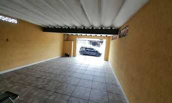 Imagem 2: CASA 2 QUARTOS 2 BANHEIROS E 2 VAGAS NA VILA MIRIM