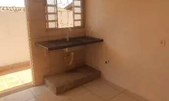 Imagem 6: Alugo casa de 2 quartos com terreno de 600 metros na Rua 03