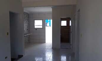 Imagem 3: Casa de condomínio para venda possui 48 metros quadrados com 2 quartos em Mirim - Praia Gr