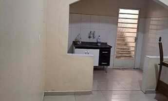 Imagem: Aluga-se Casa com 3 quartos - ótima localização