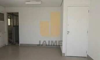 Imagem 2: APARTAMENTO Apartamento com 3 dormitórios