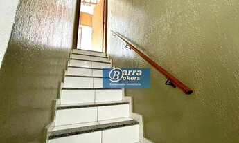 Imagem 5: VILA VALQUEIRE - CASA TRIPLEX EM RUA TRANQUILA COM 3 QUARTOS E EXCELENTE TERRAÇO COM CHURR