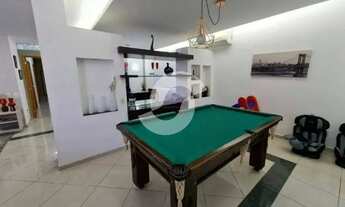 Imagem 7: Casa para venda possui 384 metros quadrados com 4 quartos em Itaipu - Niterói - RJ