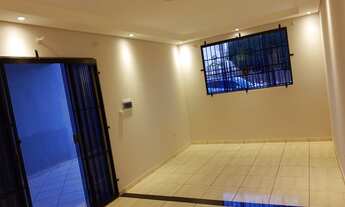 Imagem 2: Casa para aluguel possui 130 metros quadrados com 3 quartos em Jardim Diamante - Maringá