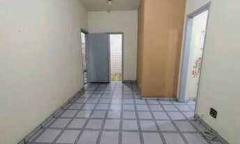 Imagem 6: Méier, apartamento térreo , próximo à Parmê, composto por sala, 2 quartos, copa