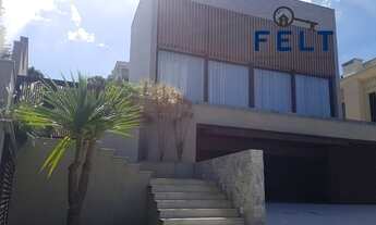 Imagem: SANTANA DE PARNAíBA - Casa de Condomínio