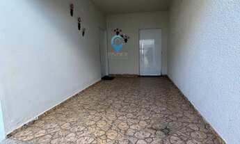 Imagem 2: Casa Familiar com Ótima Localização