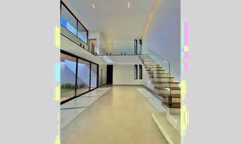 Imagem 3: Sobrado em condomínio fechado com 4 suítes, local lindo de viver