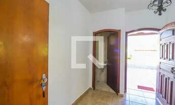 Imagem 6: Casa para Aluguel - Jardim Samambaia, 3 Quartos, 350 m2