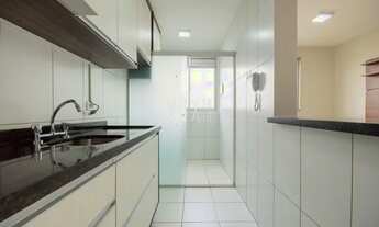 Imagem 4: CURITIBA - Apartamento Padrão - Pinheirinho