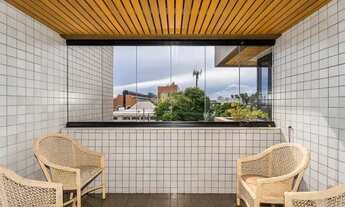 Imagem 6: Apartamento  no Batel, 1 por andar!  4 quartos, 2 suítes, sendo uma master e 3 va