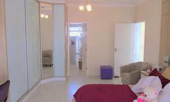 Imagem 5: Casa para venda possui 145 metros quadrados com 3 quartos em Vila Nogueira - Diadema - SP