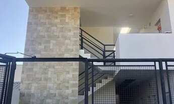 Imagem 2: Prédio de 370m² com 18 kitnets