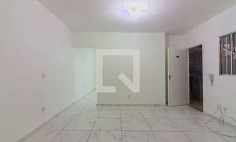 Imagem 4: Casa para Aluguel - Bandeiras, 1 Quarto, 45 m2