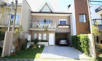 Imagem: Belíssimo sobrado triplex à venda no bairro