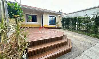 Imagem: Casa de condomínio em Avenida Frederico