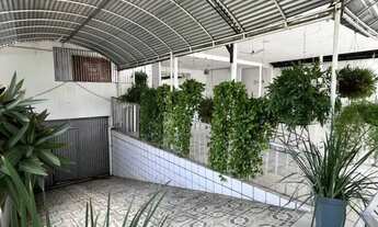 Imagem 2: Casa para Venda em Teresina, Lourival Parente, 2 dormitórios, 2 suítes, 5 banheiros, 8 vag