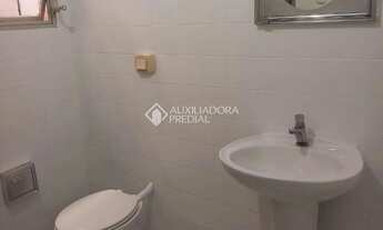 Imagem 7: Casa residencial à venda no bairro Centro com 100m² e 4 dormitórios/quartos