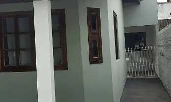 Imagem 3: Aluguel de casa anual Campeche Florianópolis - Casa com 3 quartos, 2 banheiros