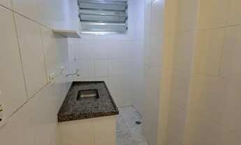 Imagem 6: Imóvel para aluguel possui 38 metros quadrados em Embaré - Santos - SP