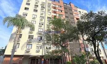 Imagem 2: Apartamento de três dormitórios, suíte e 1 vaga de garagem no bairro Menino Deus